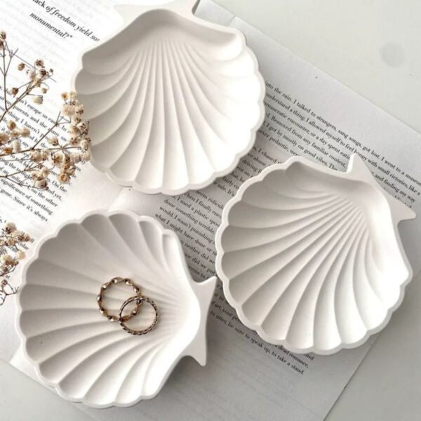 Shell Tray